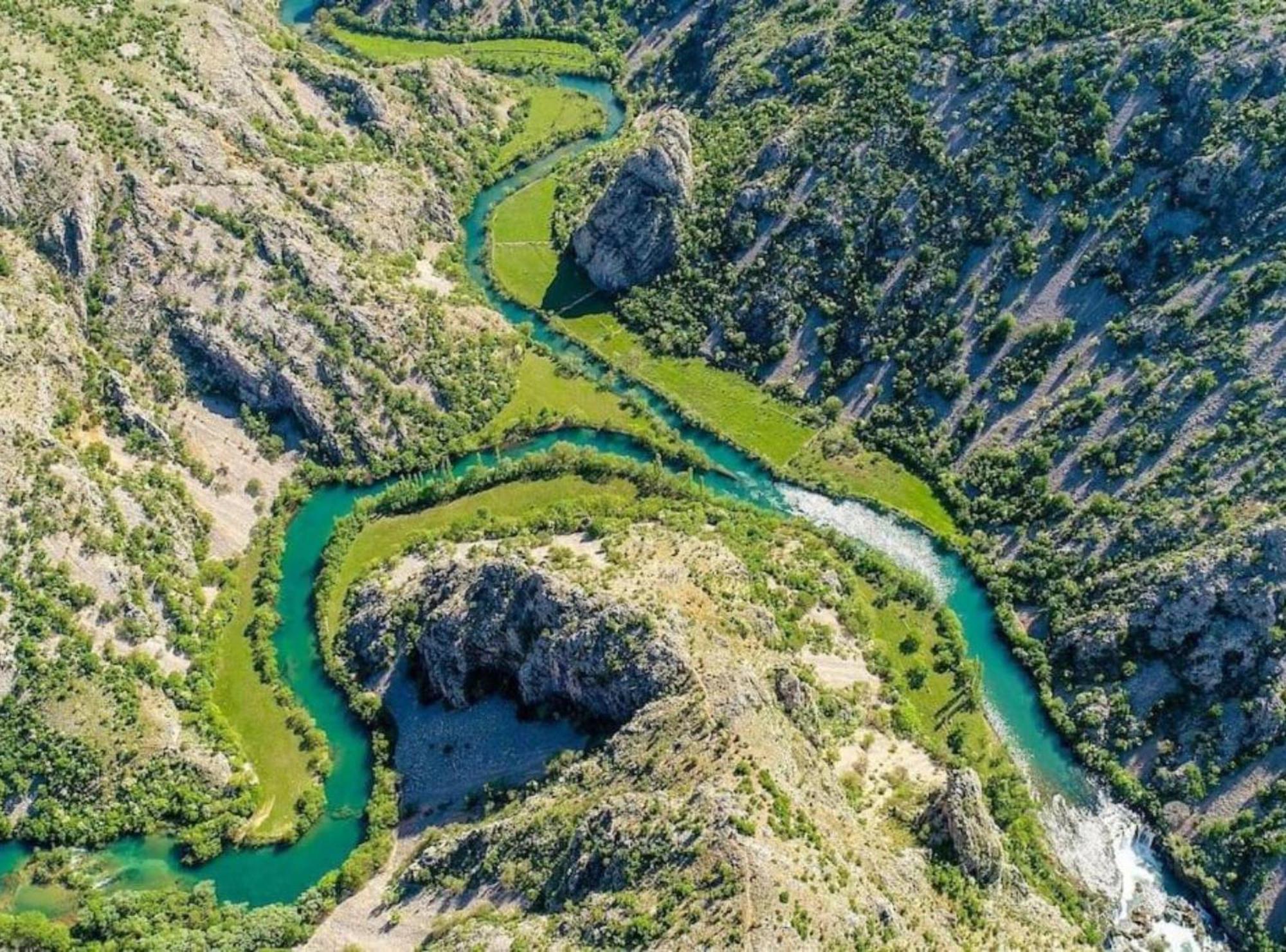 Zrmanja Canyon Apartment Obrovac Buitenkant foto